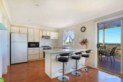 Property photo of 8 Mundoonen Crescent Horsley NSW 2530