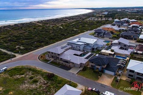 Property photo of 27 Cobblestones Circuit Secret Harbour WA 6173