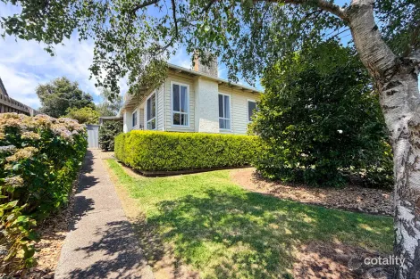 6 Burton St, Warragul, VIC 3820