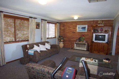 Property photo of 2 Crowe Place Cootamundra NSW 2590