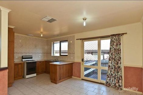 Property photo of 27 Andene Drive Narre Warren VIC 3805