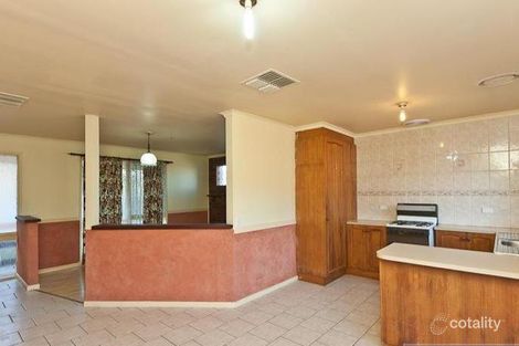 Property photo of 27 Andene Drive Narre Warren VIC 3805