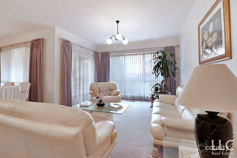 Property photo of 6 Ideal Court Rowville VIC 3178