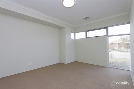 Property photo of 11 Midgegooroo Street Ellenbrook WA 6069