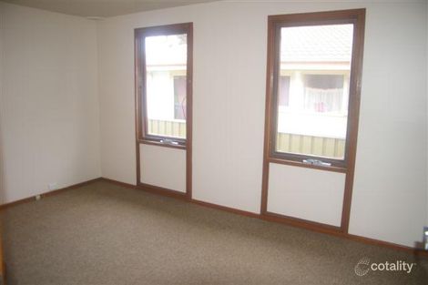 Property photo of 10 Coulson Place Orange NSW 2800