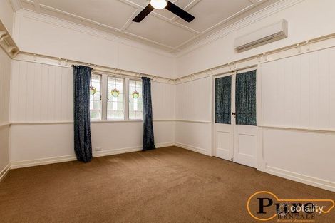 Property photo of 17 Beresford Terrace Coorparoo QLD 4151