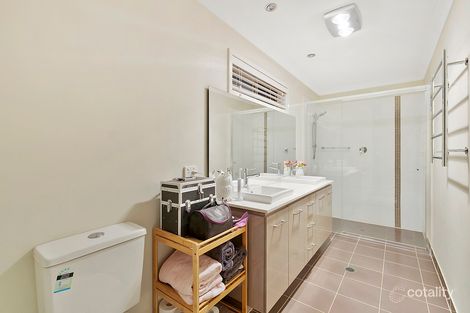 Property photo of 28 Magnetic Place Redland Bay QLD 4165