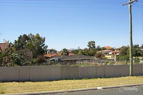 56 Healy Rd, Hamilton Hill, WA 6163