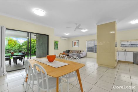 Property photo of 22 Equinox Street Taringa QLD 4068