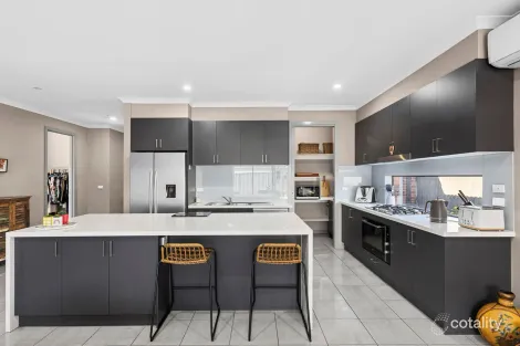 Property photo of 15 Canterbury Road West Lara VIC 3212
