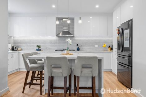 Property photo of 3/2 Boronia Grove Doncaster East VIC 3109