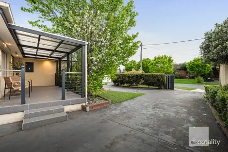 Property photo of 6 Sutton Close Gladstone Park VIC 3043