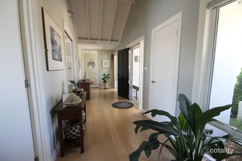 Property photo of 13 Wilson Place Yass NSW 2582