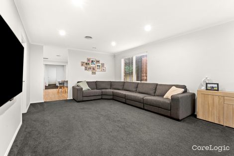 Property photo of 12 Eastbury Court Narre Warren South VIC 3805