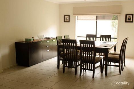 Property photo of 7 Glen Drouitt Drive Caroline Springs VIC 3023
