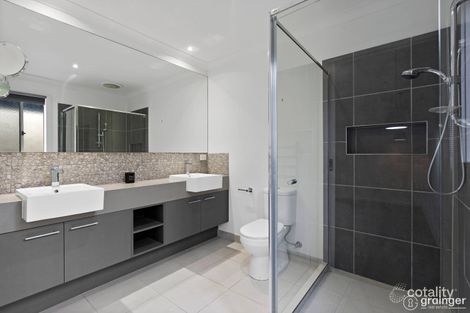 Property photo of 39 Bimberry Circuit Clyde VIC 3978