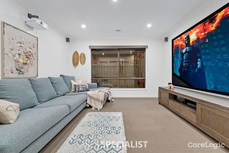 Property photo of 10 Woodstock Drive Cranbourne North VIC 3977