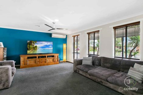 Property photo of 1 Cornwell Crescent Cranbourne East VIC 3977