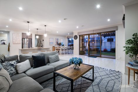 Property photo of 6 Portland Place Strathfieldsaye VIC 3551