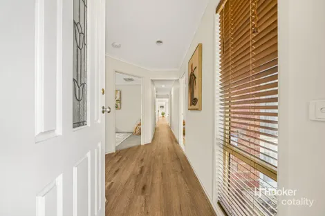 Property photo of 20 Eldridge Court Point Cook VIC 3030