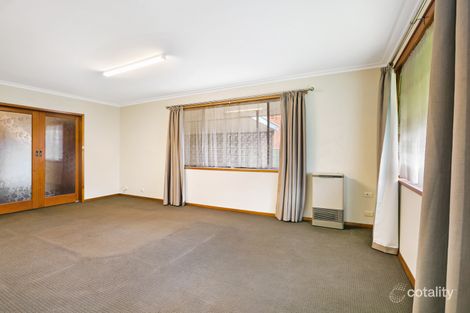 Property photo of 4 Nish Street Flora Hill VIC 3550