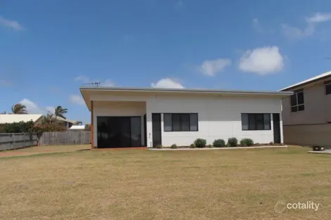 3 Sea Esp, Elliott Heads, QLD 4670