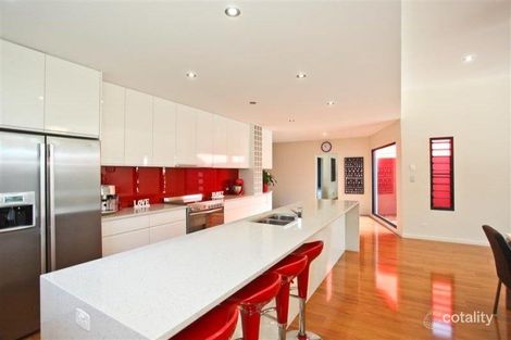 Property photo of 3 Lago Court Dubbo NSW 2830