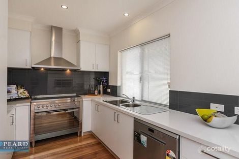 4/326-328 Walter Rd, Morley, WA 6062