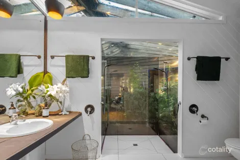 Property photo of 17 Swan Point Esplanade Swan Point TAS 7275