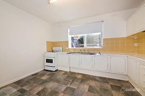 Property photo of 4/24 Lillimur Road Ormond VIC 3204