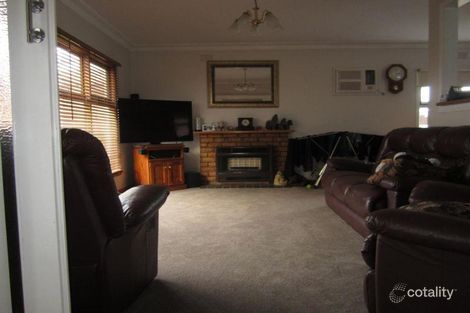 Property photo of 13 Macarthur Avenue Hamlyn Heights VIC 3215