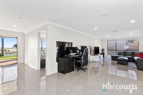 Property photo of 169 Dyson Drive Alfredton VIC 3350