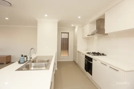 Property photo of 8 Beal Street Griffith NSW 2680