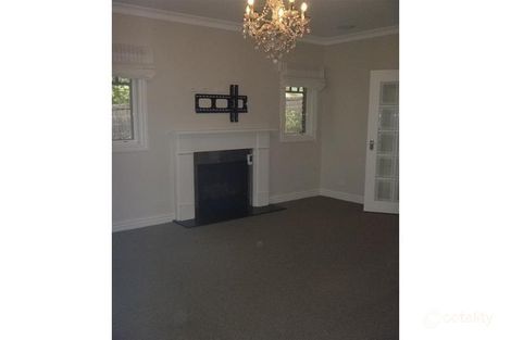 Property photo of 12A Rutland Road Berwick VIC 3806