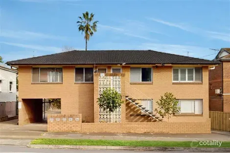 Property photo of 4/56 Lisson Grove Wooloowin QLD 4030
