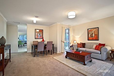Property photo of 5 Illoura Street Watsonia VIC 3087