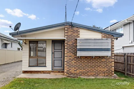 56 Laura St, Clontarf, QLD 4019