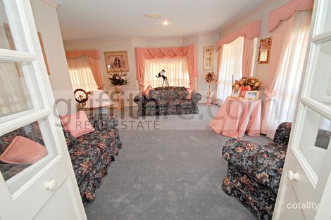 Property photo of 2 Reading Place Griffith NSW 2680