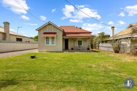 34 Hay St, Cootamundra, NSW 2590
