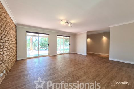 Property photo of 6 Endeavour Court Forster NSW 2428