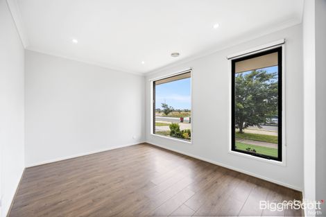 Property photo of 47 Ashbourne Boulevard Donnybrook VIC 3064