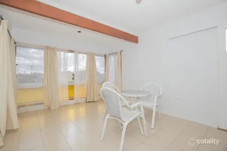 Property photo of 108 Hyde Road Yeronga QLD 4104
