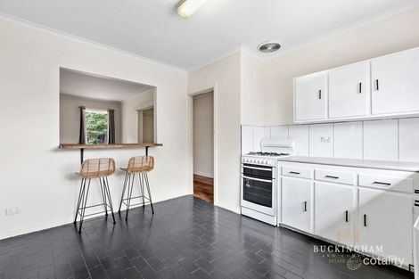 Property photo of 330 Grimshaw Street Watsonia North VIC 3087