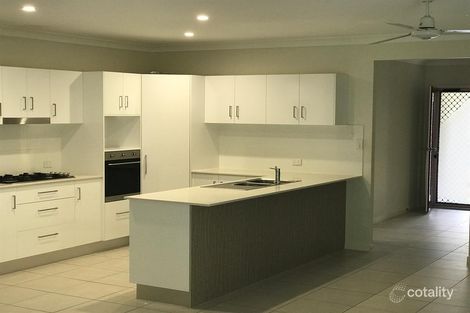 Property photo of 41 Noipo Crescent Redlynch QLD 4870