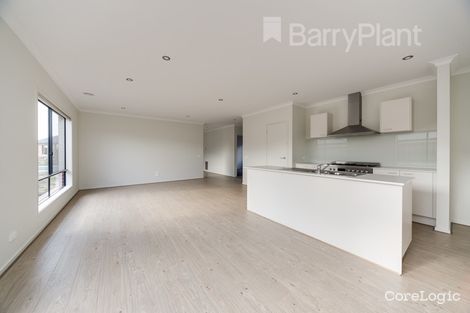 Property photo of 14 Casuarina Road Officer VIC 3809