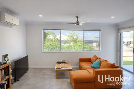 1/14 Danbulla St, Yarrabilba, QLD 4207