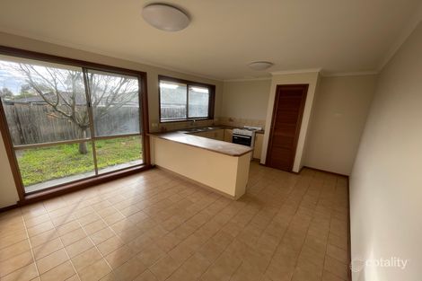 Property photo of 11 Arnott Street Cranbourne North VIC 3977