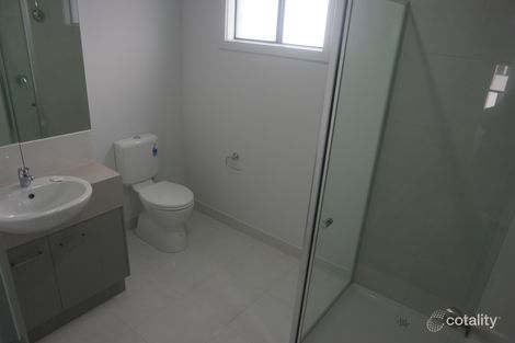 Property photo of 10 Daydream Place Wollert VIC 3750