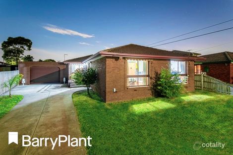 Property photo of 8 Balnarring Drive Kings Park VIC 3021