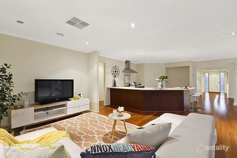 Property photo of 18 Eucumbene Drive Berwick VIC 3806